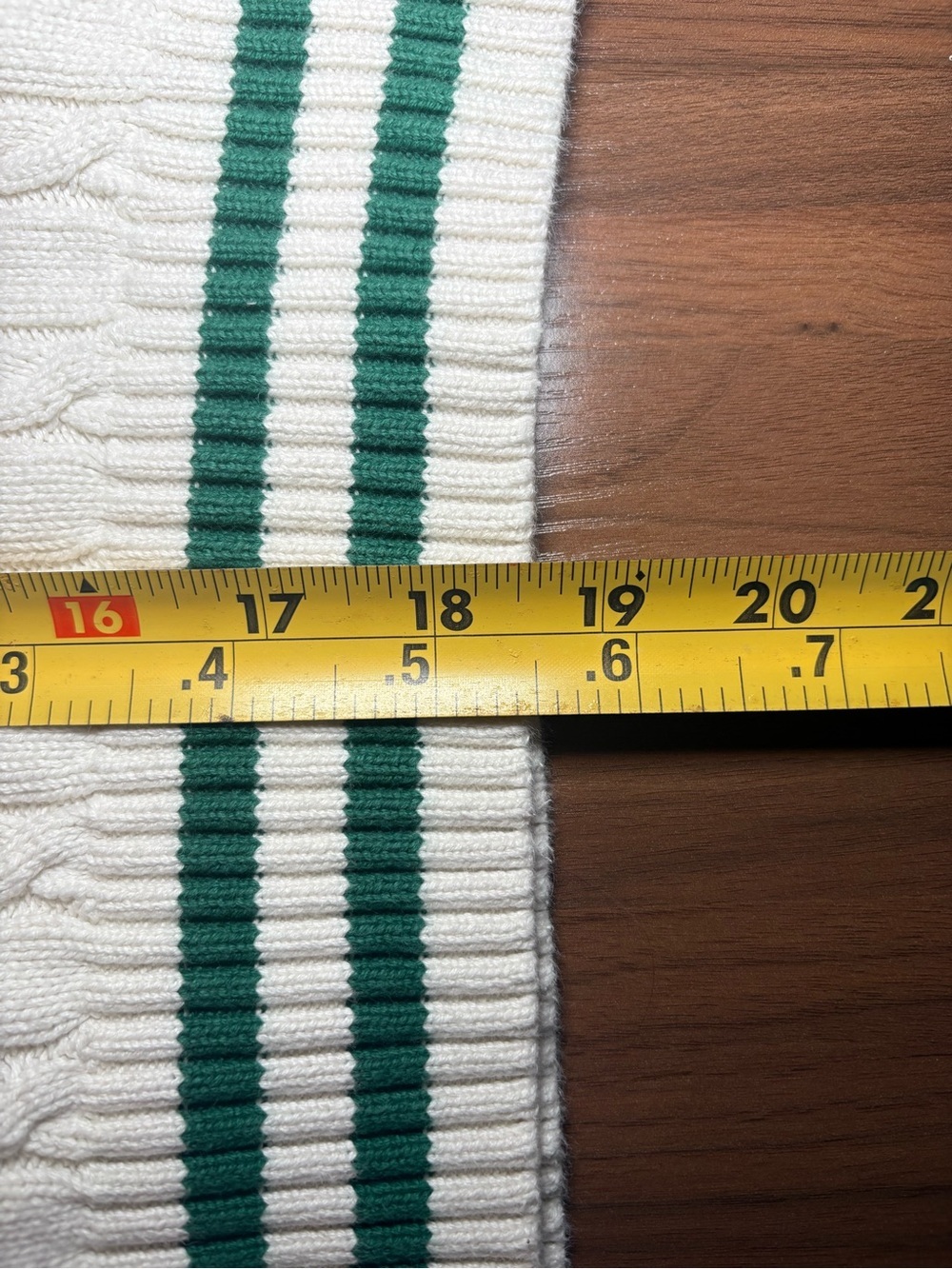 Prince Ivory Cable Knit Cricket Sweater Green Trim V-Neck Preppy TennisPicklebal - Picture 11 of 11
